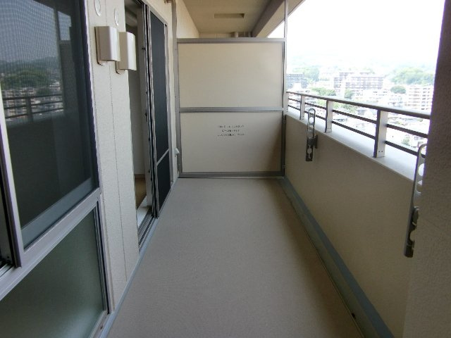 ジオタワー宝塚EASTのバルコニー