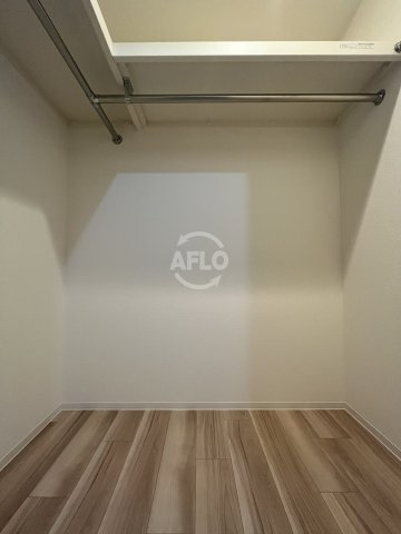 セレニテ堺筋本町リアンの収納|セレニテ堺筋本町リアン　ウォークインクローゼット