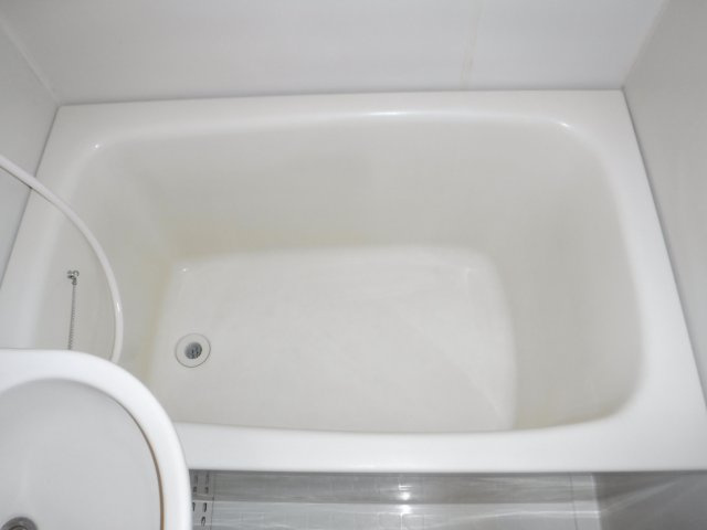 コーポクレストの浴室|他のお部屋の参考写真となります。