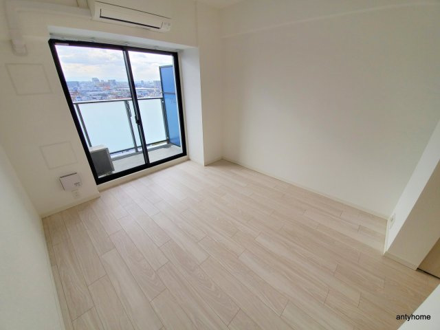 S-RESIDENCE高井田central　仲介手数料無料の居間・リビング