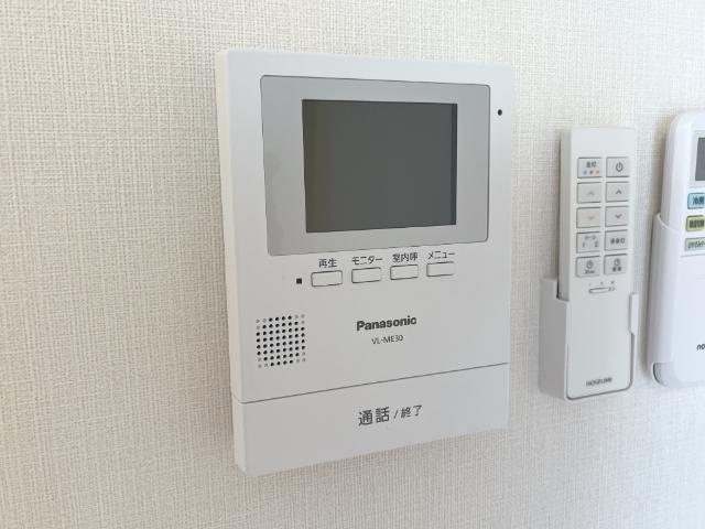 メゾン豊(ho)の内装|カメラ付インターホン