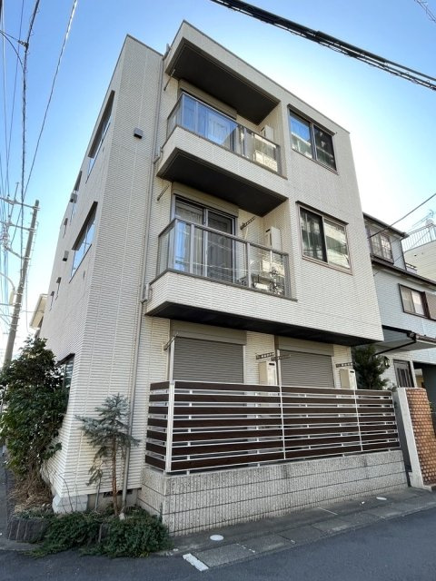 プレジール南与野