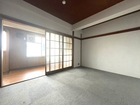 本田マンション1号棟の内装|内装は落ち着いています