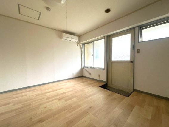 本田マンション1号棟の内装|おしゃれな内装です