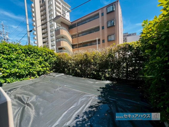 ライフウェルズ日進Ⅰの庭|【専用庭】
◆25.79㎡（約7.8坪）の専用庭付きです♪
◆芝生を敷いてお子様の遊ぶスペースをつくることもできます。　　　　　　　　　　　　　　　　　　　　　　　　　　　　　　　　　　　　　　　　　