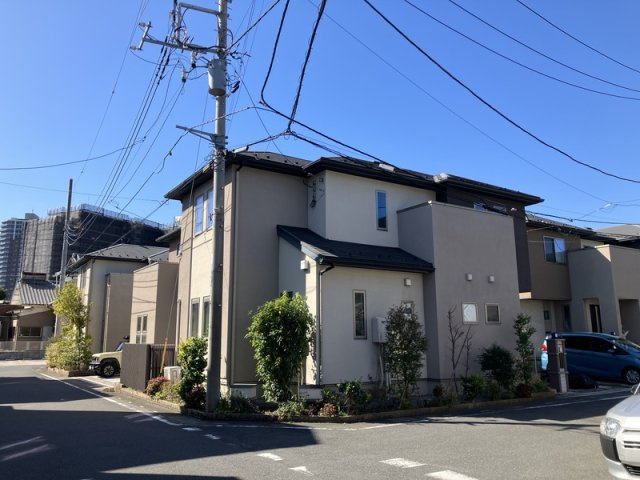 三郷市中央3丁目戸建の外観|外観は落ち着いています