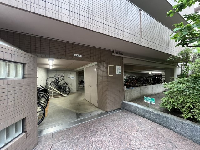 朝日プラザ枚方公園のその他共用部分|駐輪場