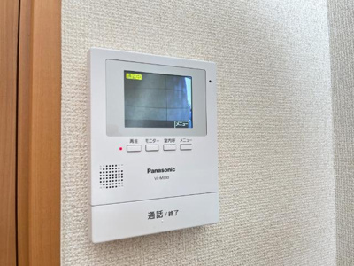 【内装】 | メルローズ香貫 | カメラ付インターホン