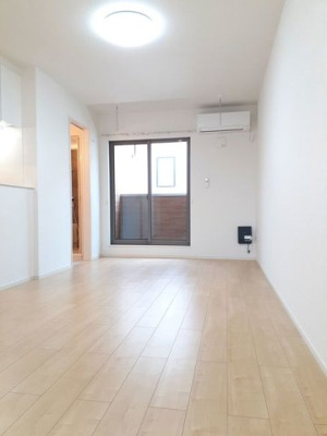 【居間・リビング】 | マーベラスＫⅡ | ゆったりとしたリビングです