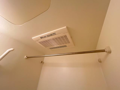 【設備】 | ア・ラ・モード | 浴室乾燥機