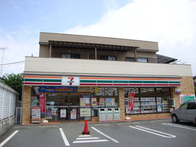 【周辺】 | リーフガーデン・樹 | セブンイレブン　三島加屋町店まで380ｍ