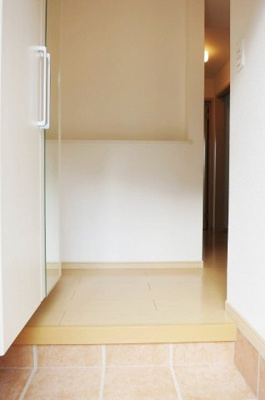 【玄関】 | エルリオ | 毎日通る玄関はこちらです