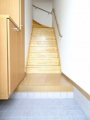 【玄関】 | ランポーベル | 収納もある玄関です