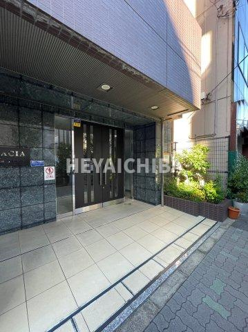 クレイシア新御徒町のエントランス