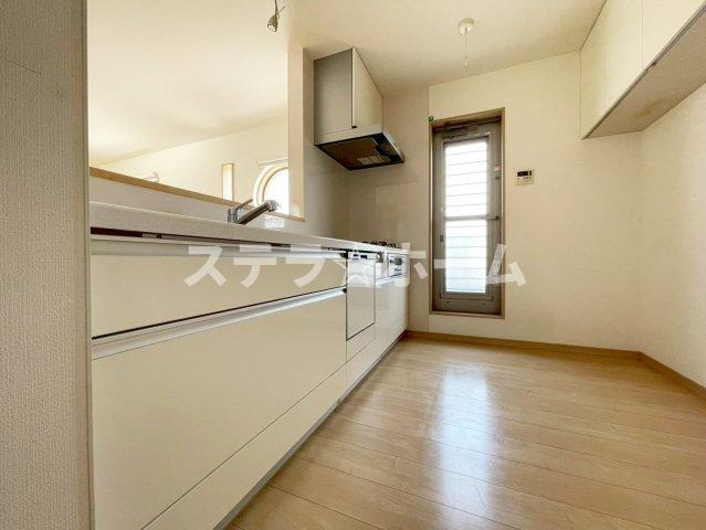 熊野町4 中古戸建のキッチン|お料理しやすいキッチンです