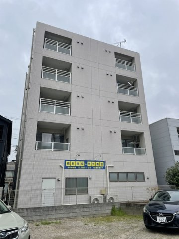メゾン　ドゥ　ポゼの外観