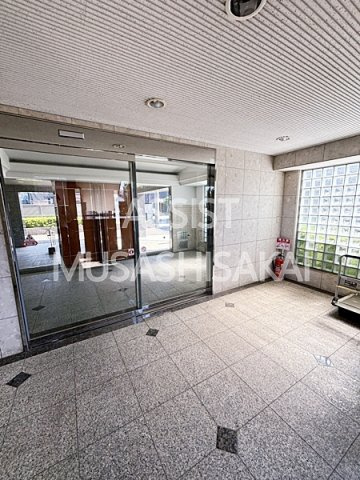 サンハイク７東小金井のロビー
