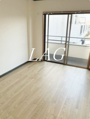 【居間・リビング】 | グランレッド1 | 洋室のお部屋です。
