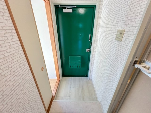 甲南メゾン青木の玄関