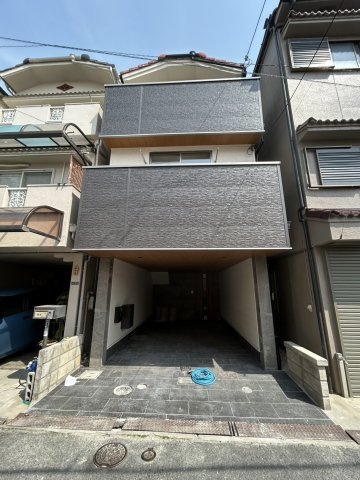 【外観】 | 【弊社売主物件】黒原橘町 リノベ戸建 | エイブル売買事業部では、箕面市・豊中市・吹田市・池田市・茨木市・高槻市の北摂エリア全域で、物件のご紹介を致しております。北摂エリアにて購入物件をお探しの際は、当社までお問合せ下さいませ。