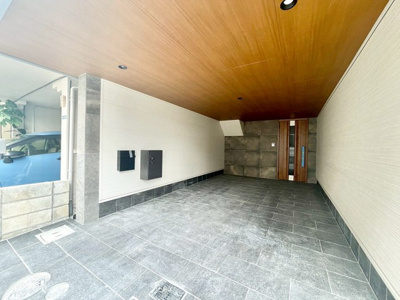 【駐車場】 | 【弊社売主物件】黒原橘町 リノベ戸建 | 弊社のファイナンシャルプランナーより、将来に向けた資金計画・住宅ローンの無料相談が皆様に大変ご好評頂いております！物件ご購入の前に、まずはお気軽にご相談くださいませ。