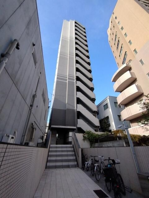 ディアレイシャス池袋の外観