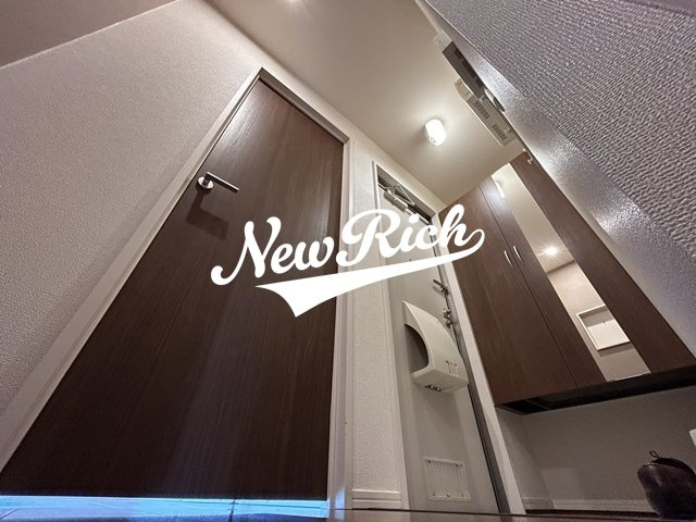 高崎市貝沢町のアパートの玄関