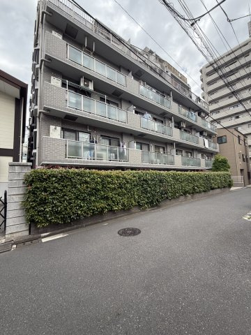 ワールドパレス文京本駒込の外観