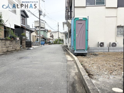 【前面道路含む現地写真】 | 加古郡播磨町北野添一丁目　新築戸建 | ■前面道路幅員約5.2ｍあり駐車がしやすい♪