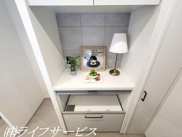 【キッチン】 | ソシエ北大阪 | キッチン／家電収納付のカップボード新設