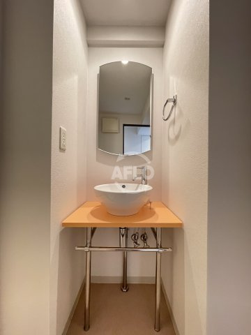 ルクレ西長堀の独立洗面台|ルクレ西長堀　独立洗面台