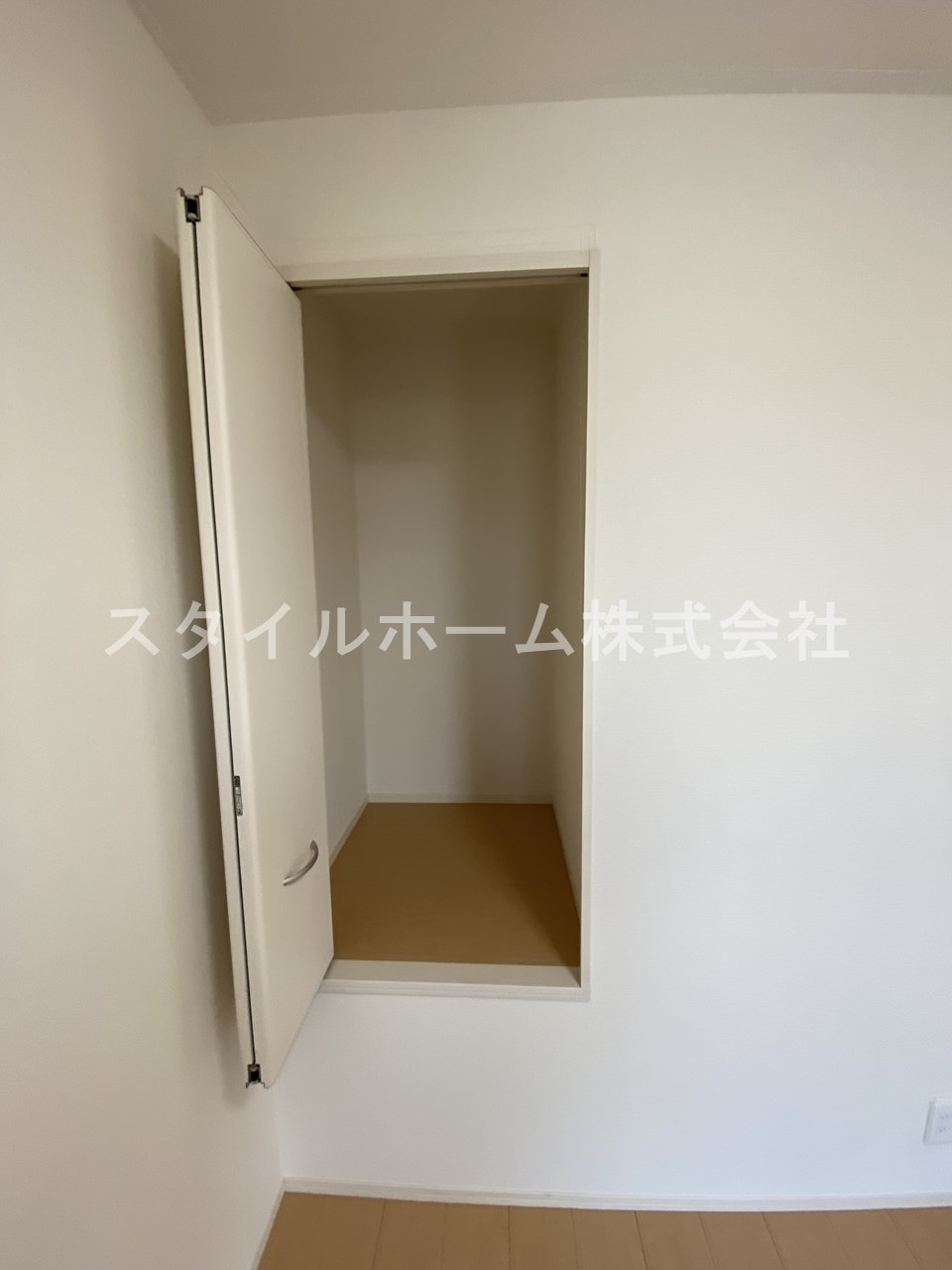 イールコートB棟の収納|イメージ写真です。
