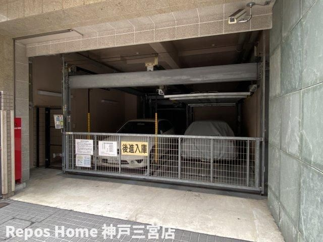 エイペックス神戸みなと元町Coast Lineの駐車場