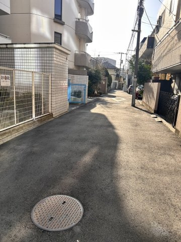 トップ本郷の周辺