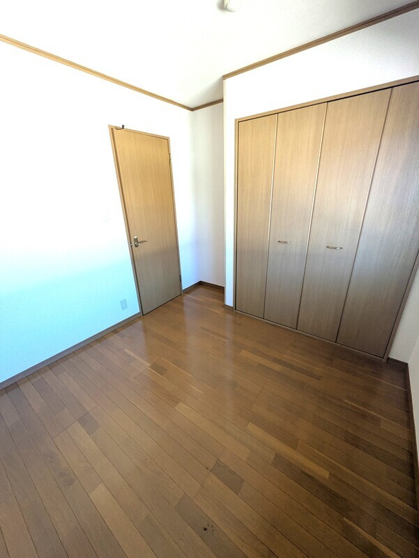 町田市三輪町のアパートの内装
