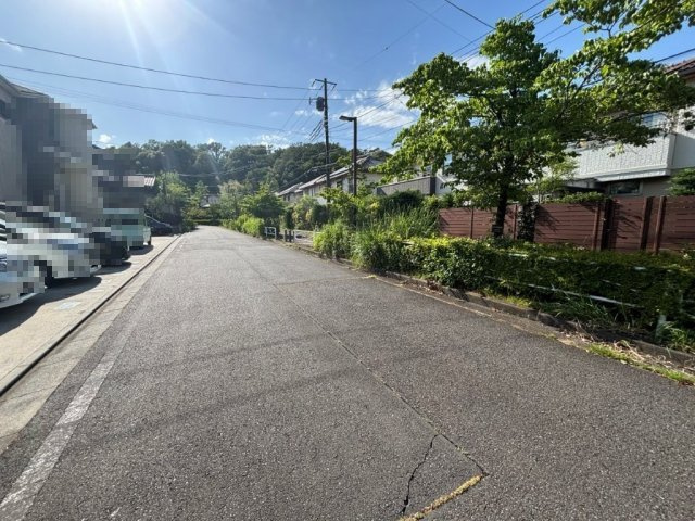 交通量が少なくゆっくり車庫入れが出来ます。