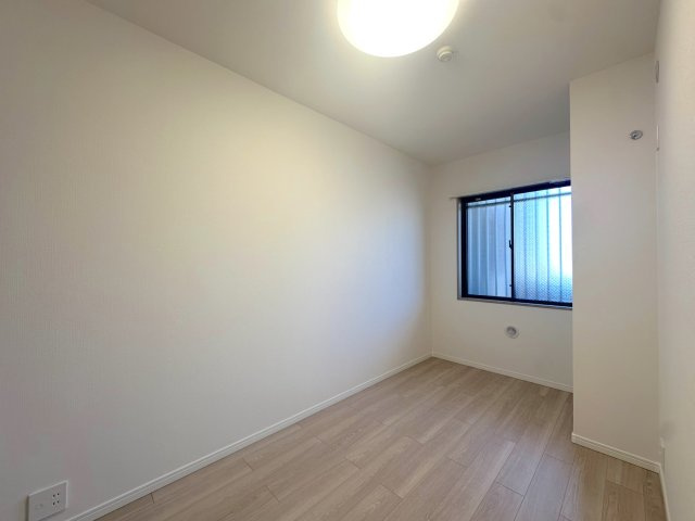ヴィルヌーブ川越の子供部屋|洋室5.3帖　間取り図左上の部屋