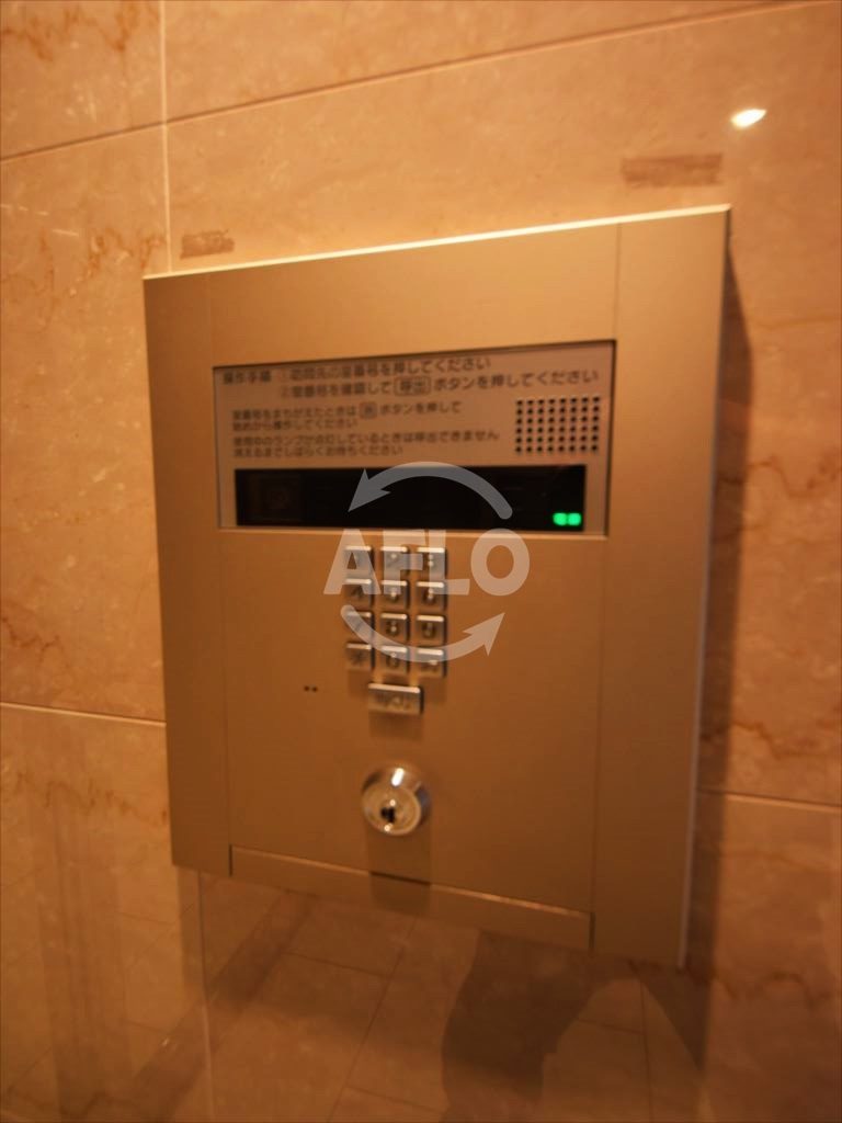 ジュネーゼグラン難波ミラージュのセキュリティ|ジュネーゼグラン難波ミラージュ　オートロック