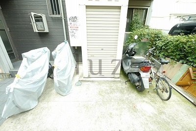 Aレガート桜木町のその他共用部分|バイク置き場・駐輪場あります。空き要確認！