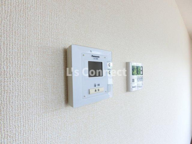 【セキュリティ】 | アンビックス利府伍番館 | 突然の来客時もＴＶモニターホンでしっかり確認。
