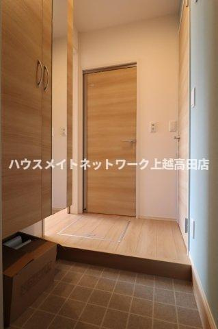 シャインピークス大和 Ａの玄関|玄関