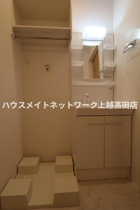 シャインピークス大和 Ａの独立洗面台|洗髪洗面化粧台