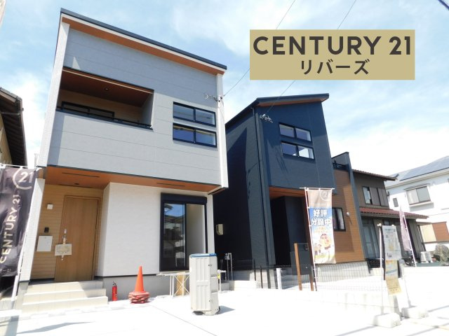 名古屋市中川区水里５丁目の新築一戸建の外観|☆ラスト１棟☆　　新価格！！いつでも見学出来ます♪（お問合せ当日、平日、水曜、夜間でもＯＫ）　近鉄「戸田」駅徒歩８分！　長期優良住宅！　南向き！　駐車並列２台　吹抜デザイン階段のワイドリビング２０帖♪
