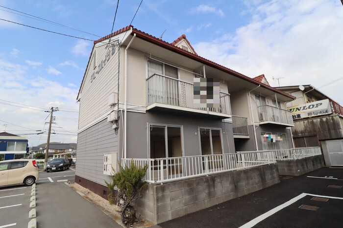 グレースハイツ　B棟