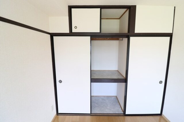 下石倉北ハイツの収納|クローゼット
