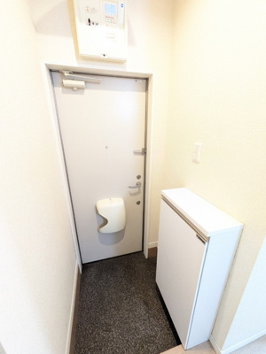 【クリーニング前の写真です】