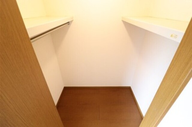 ウィルモア山王の収納|ウォークインクローゼット