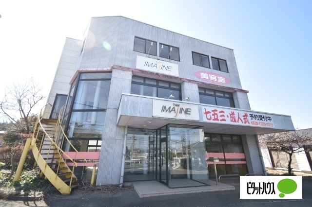 吉井町長根貸店舗