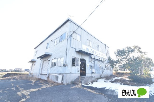 吉岡町貸倉庫