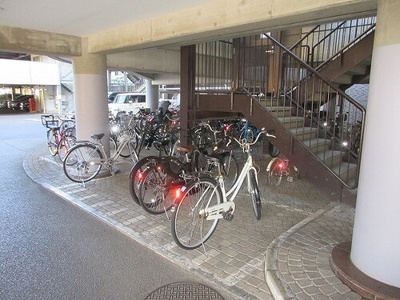 【駐車場】 | ハイホーム立川一番町 | 駐輪場